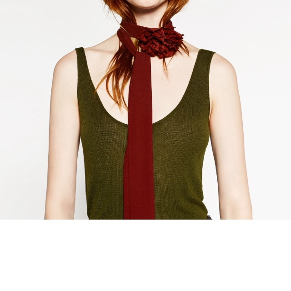 - 🆕 ZARA scarf necklace